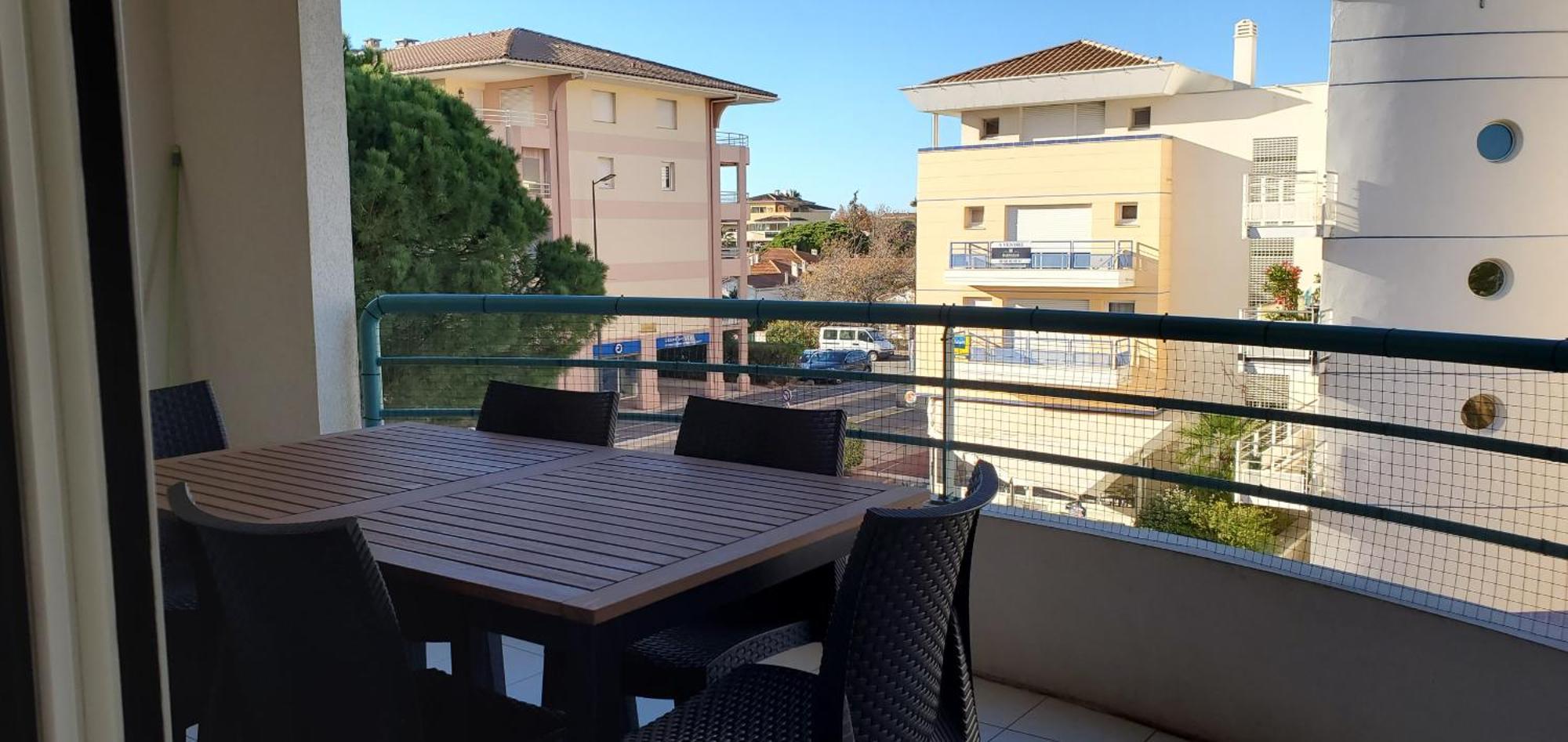 Cesaree Borghese, Port Frejus, Grand 2-3 Pieces, 4 Apartment