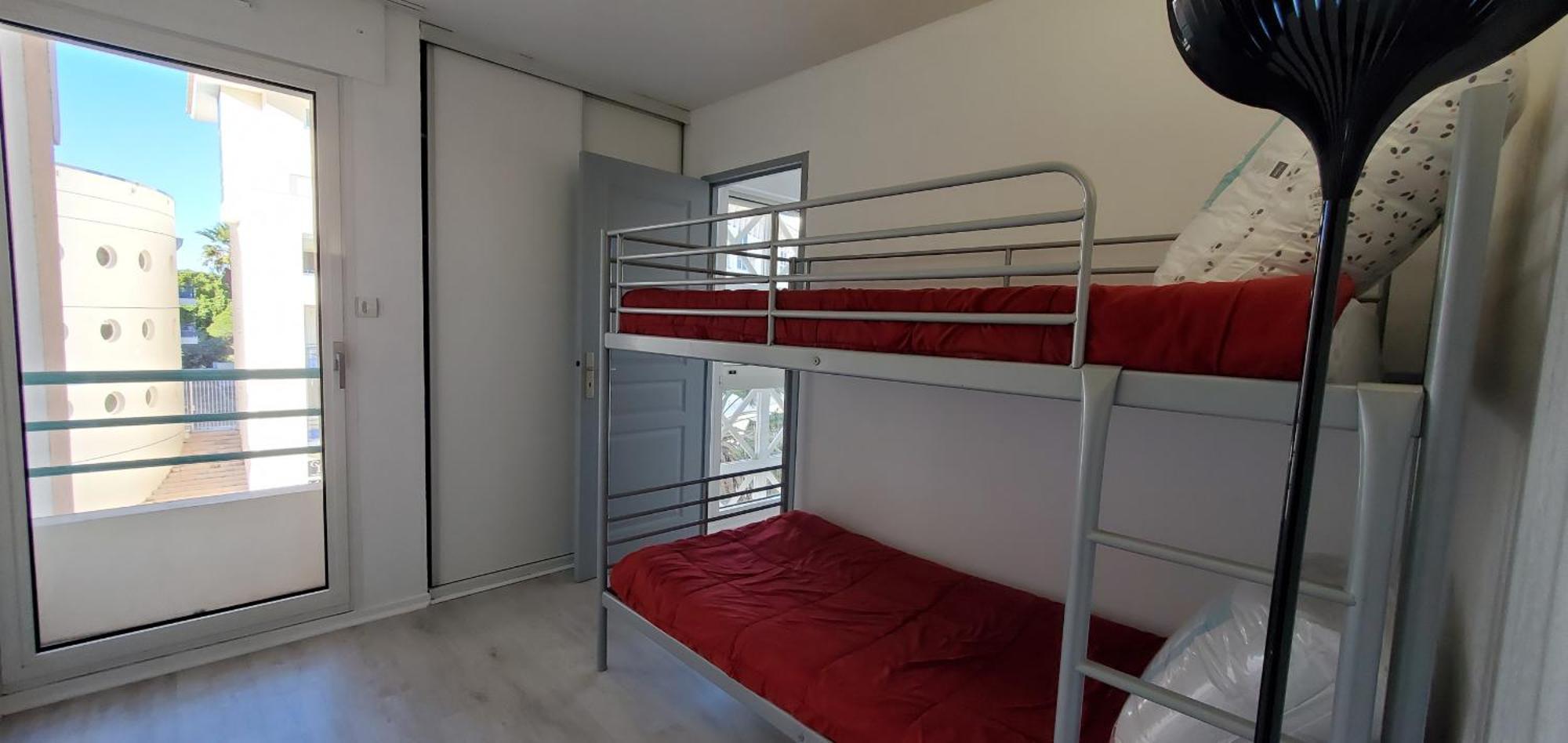 Cesaree Borghese, Port Frejus, Grand 2-3 Pieces, 4 Apartment